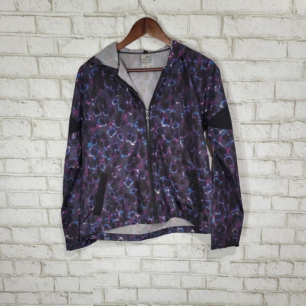 Champion lightweight windbreaker